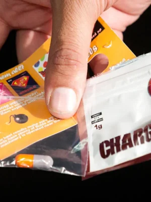 Charge + 1g Bath Salts Charge + 1g Bath Salts