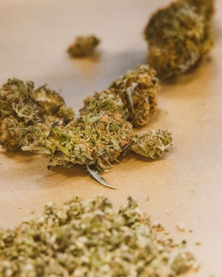 are synthetic cannabinoids more dangerous than natural cannabinoids