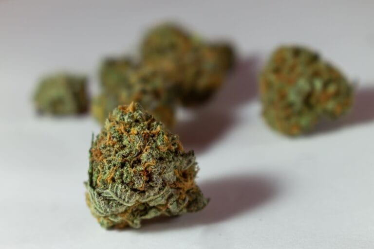 best hybrid flower for making vape cartridges at home
