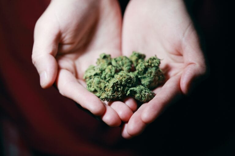 When Weed Helps Depression: Cannabinoids and Sadness — When Weed Helps and When It Hurts when weed helps depression,